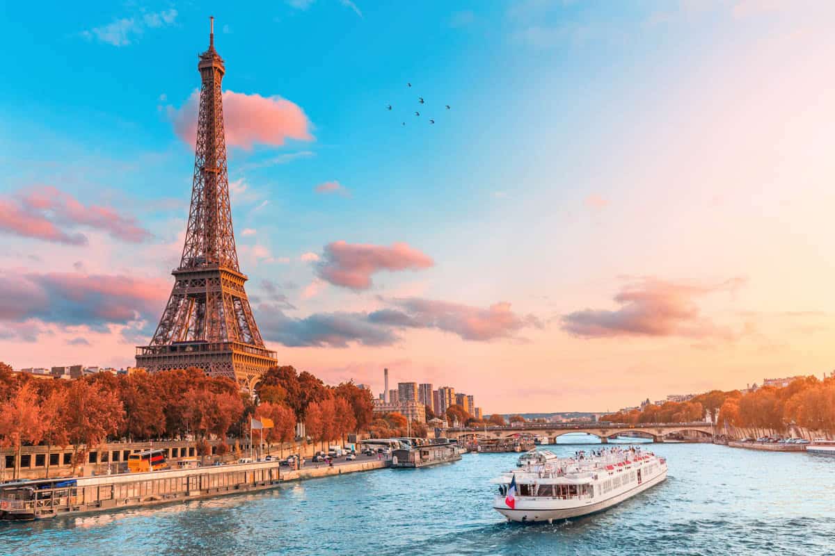 eiffel-tower-entrance-fee-2026-official-prices-discounts-best-value